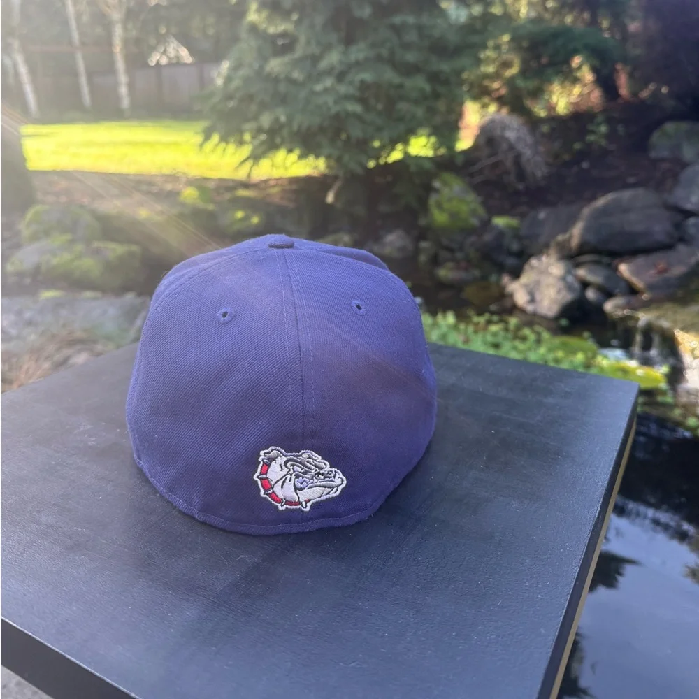 Gonzaga New Era 59Fifty Fitted Hat size 7 1/2